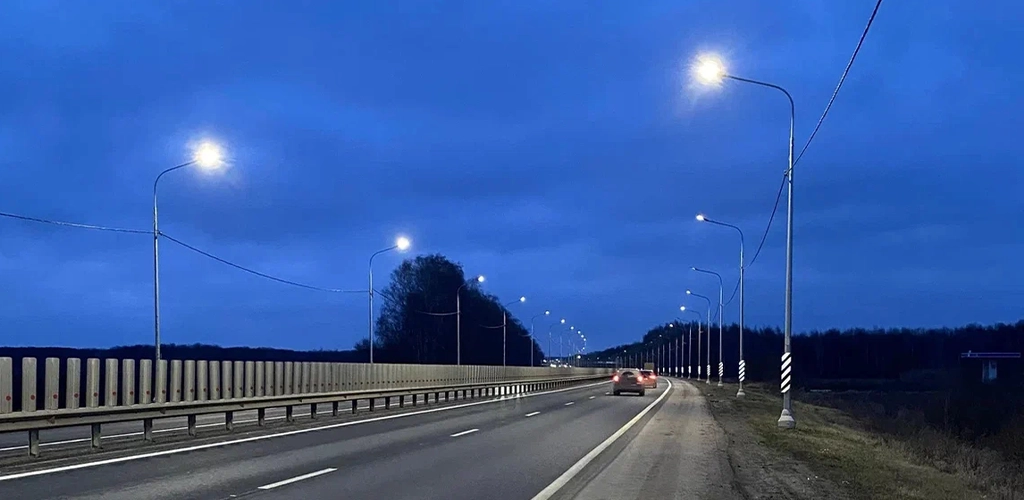 На федеральной дороге Р-22 "Каспий" в Тамбовской области устроили более 30 километров линий электроосвещения